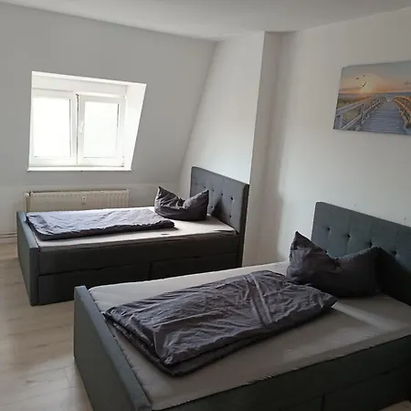 2 Fuer Monteure - Zentral An Der Elbe & *