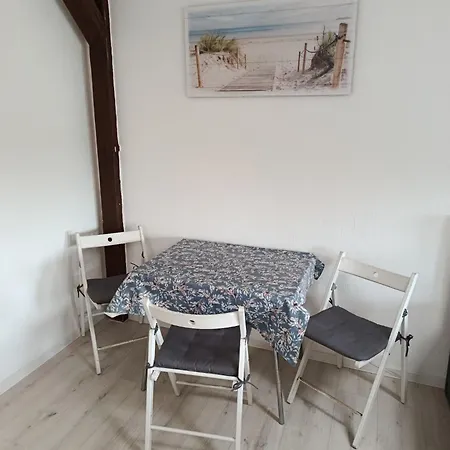 公寓 2 Fuer Monteure - Zentral An Der Elbe &